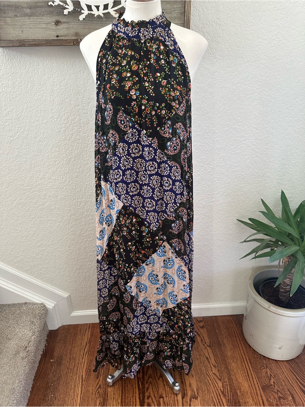 Anthropologie‎ Maeve Katrina Bohemian Patchwork Halter Maxi Dress size Large